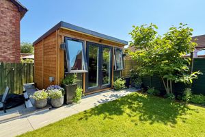 Garden Office/Room- click for photo gallery
